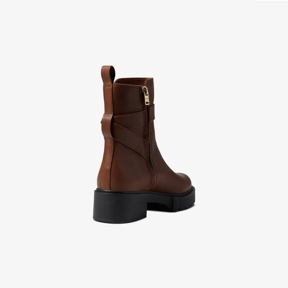 COACH Lacey Boot Chelsea Style Ankle Boot in Dark Saddle Size 9.5 - Picture 3 of 16